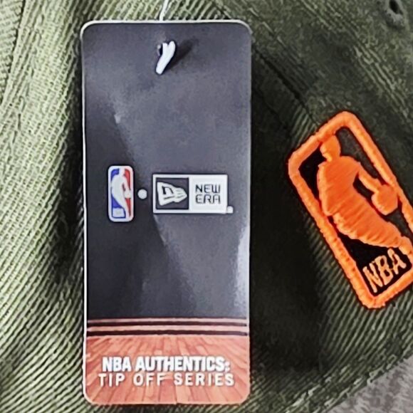 NEW Hunter Style CHICAGO BULLS Green Camo Orange Highlights Snapback Hat NewEra - Picture 6 of 13